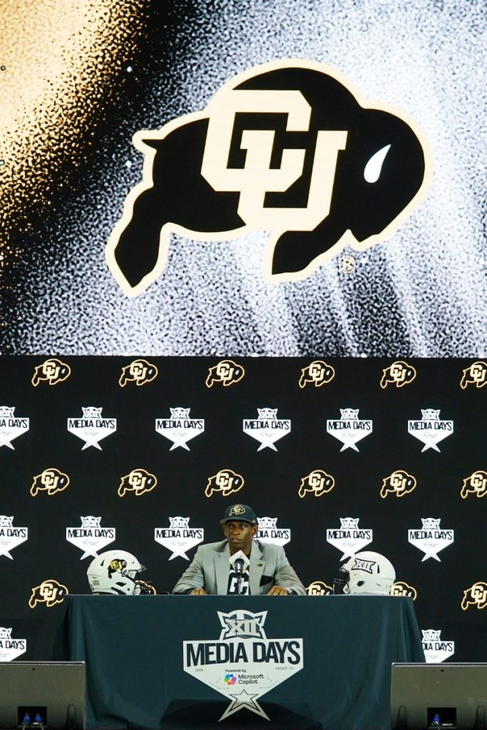 Deion Sanders to hold press conference with medical team