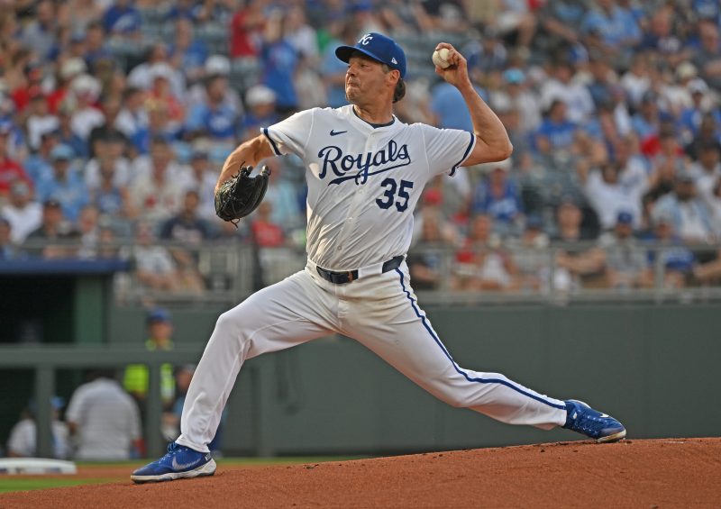 Oldest active MLB player designated for assignment: Can he make history?