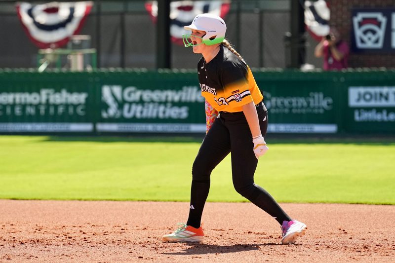 2025 LLSWS live results, winners, highlights of first day of action