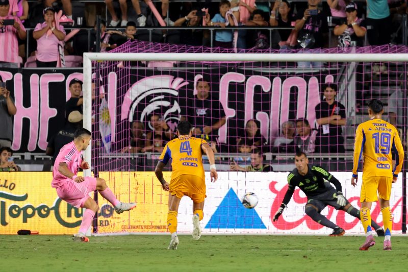 Luis Suarez leads Inter Miami into Leagues Cup semifinals without Messi