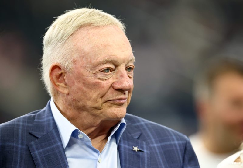 Micah Parsons agent denies Jerry Jones’ version about contract offer
