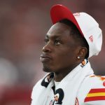 Chiefs WR injured early vs. Chargers