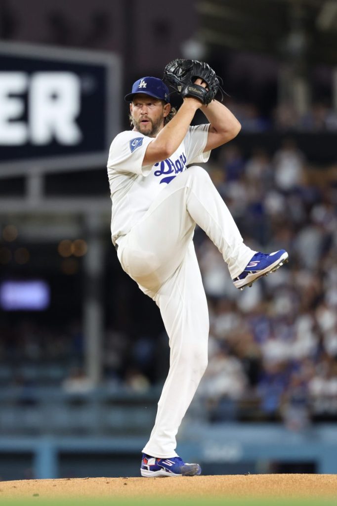 Giants-Dodgers live: Clayton Kershaw makes final Dodger Stadium start