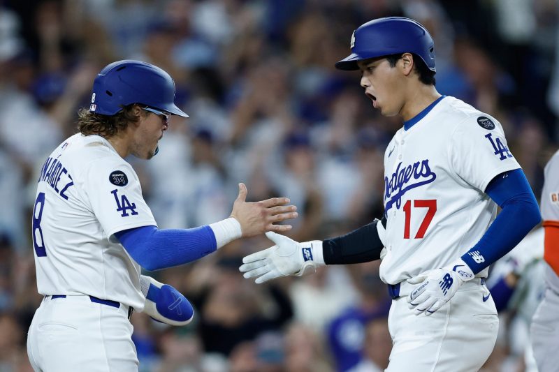 Dodgers extend winning streak with major rally: Highlights