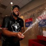 Blue Jays star pokes fun with ‘Yankees lose’ chant, to Big Papi’s delight