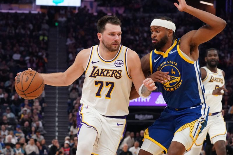 LeBron James, Luka Doncic lead Lakers to blowout win over Warriors