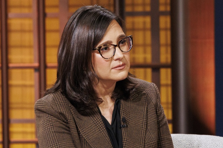 In major shake-up, CBS replaces ‘60 Minutes’ executive producer with tech journalist